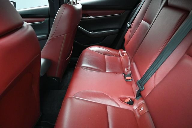 Used 2020 MAZDA MAZDA3 Hatchback w/ Premium Package FWD image 23