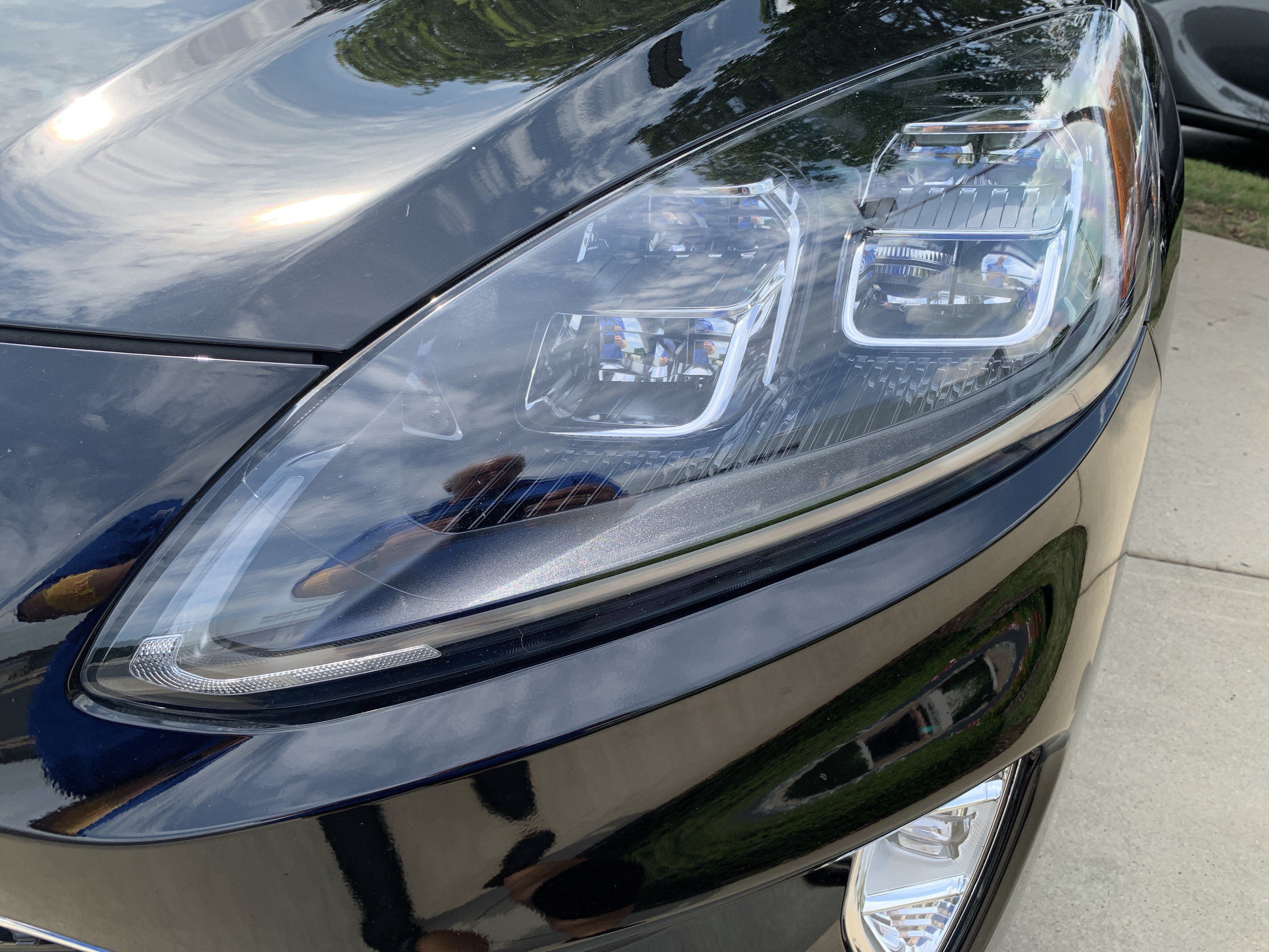 Used 2021 Ford Escape Titanium AWD/4WD image 6