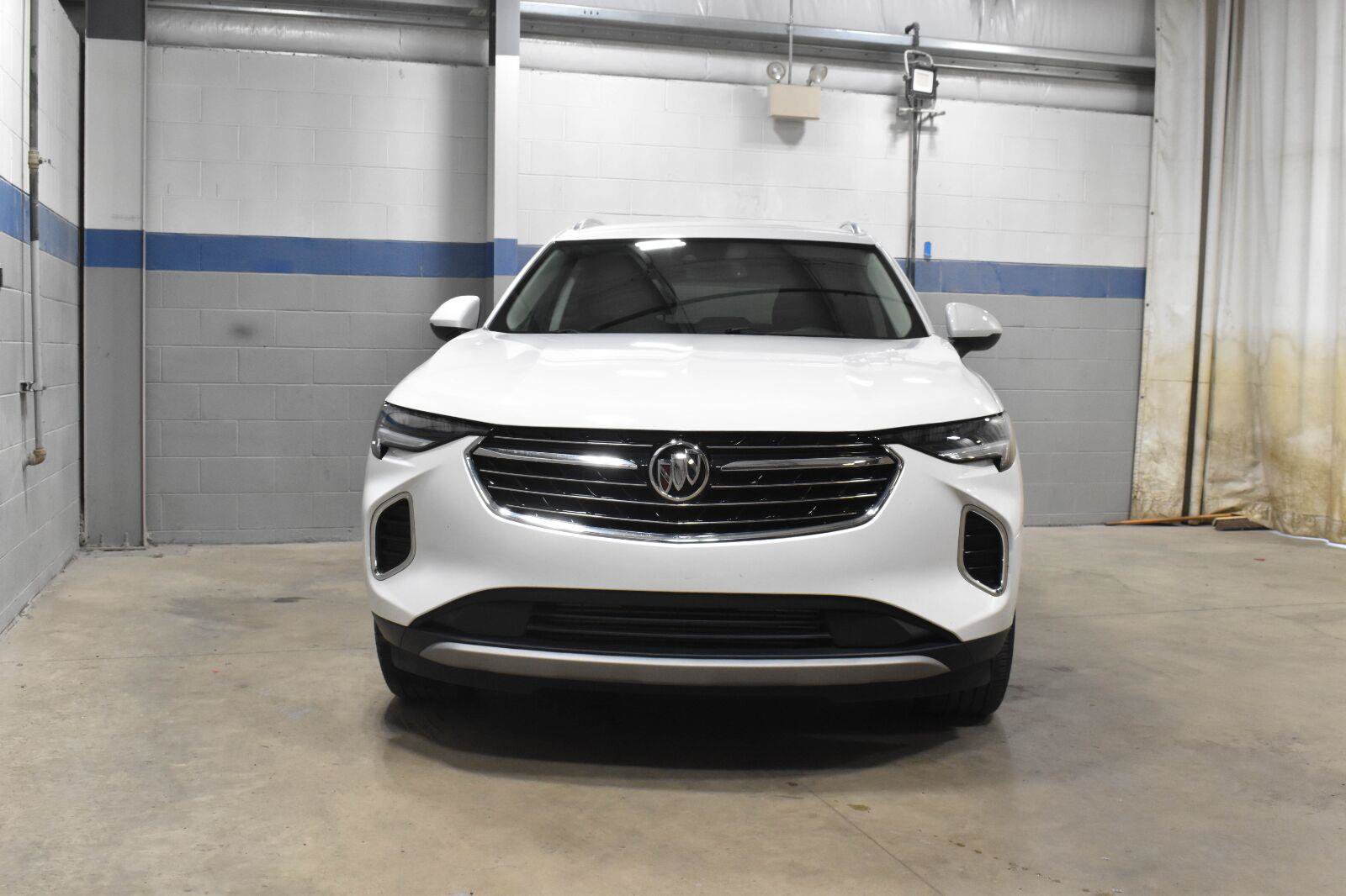 Used 2023 Buick Envision Essence FWD image 28