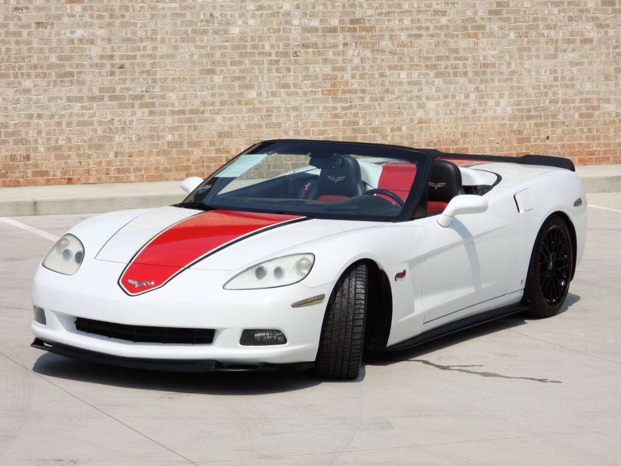Used 2009 Chevrolet Corvette Convertible w/ Preferred Equipment Group RWD image 23