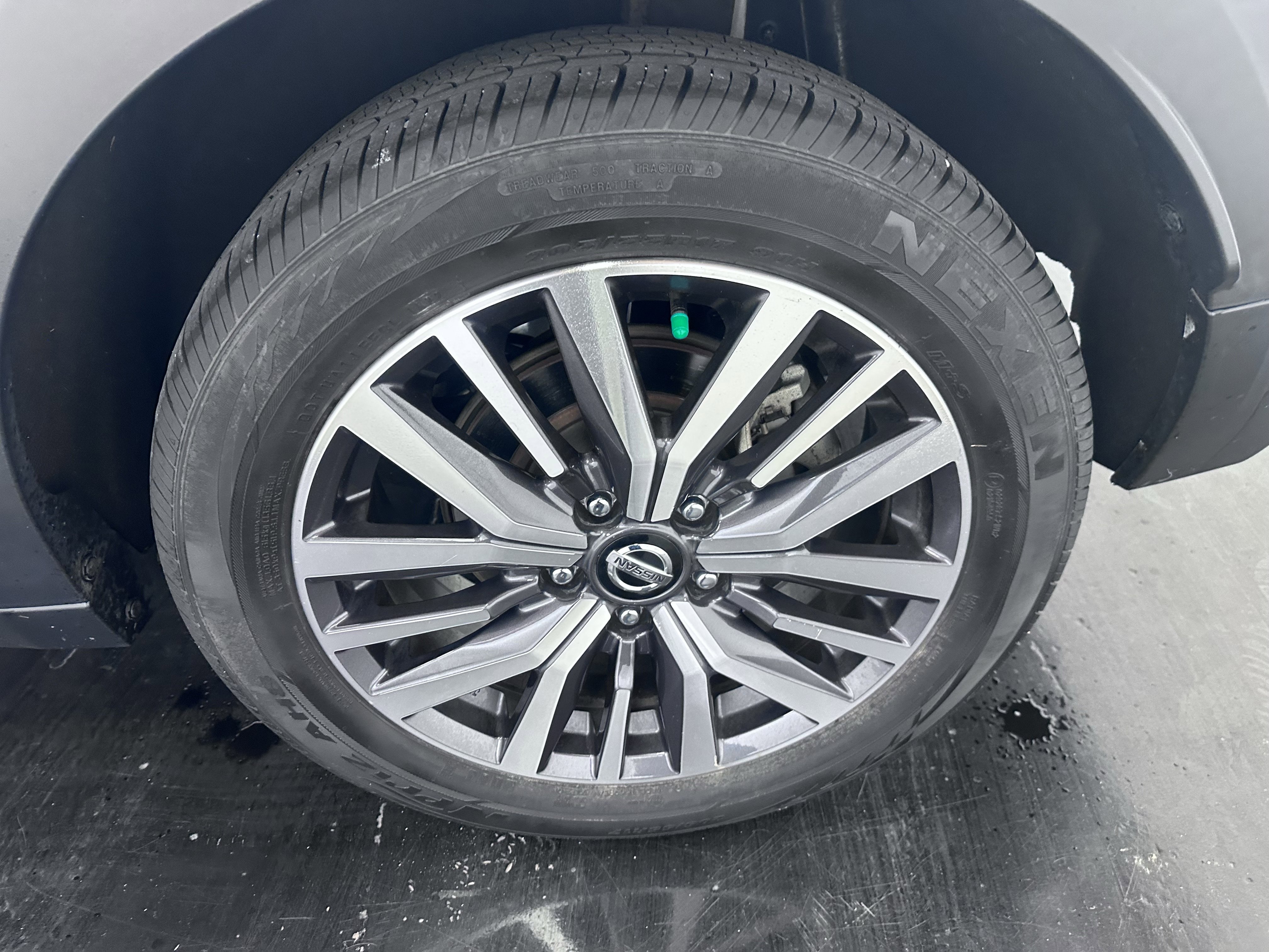 Used 2021 Nissan Kicks SV image 25