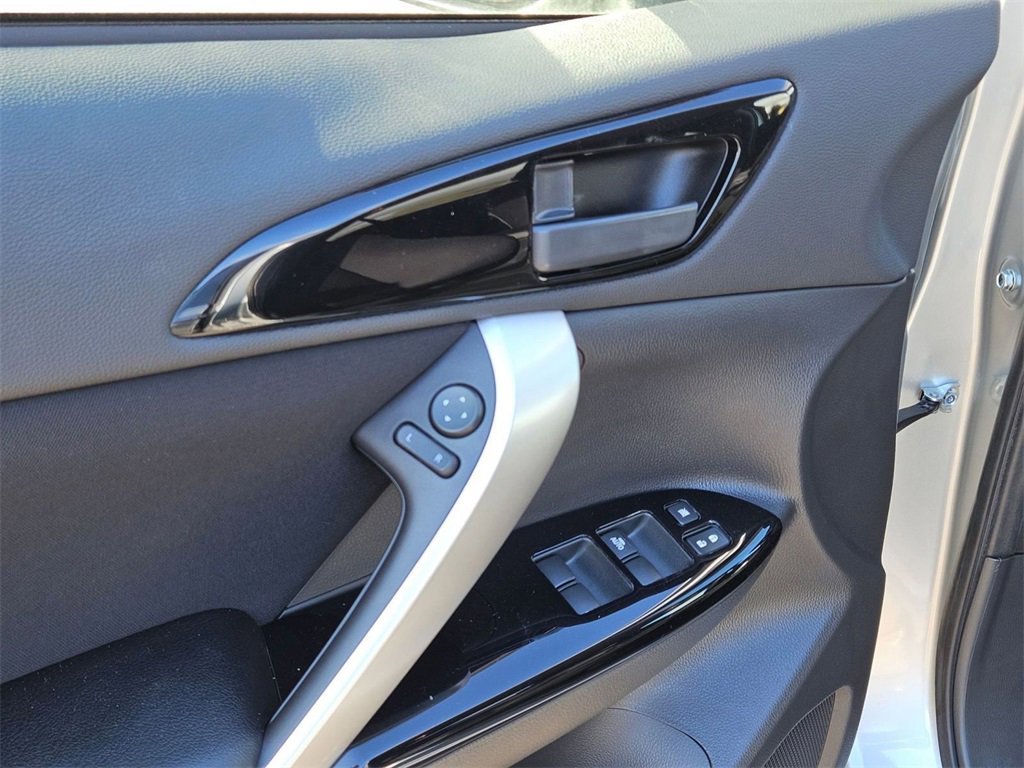 New 2026 Mitsubishi Eclipse Cross LE image 15