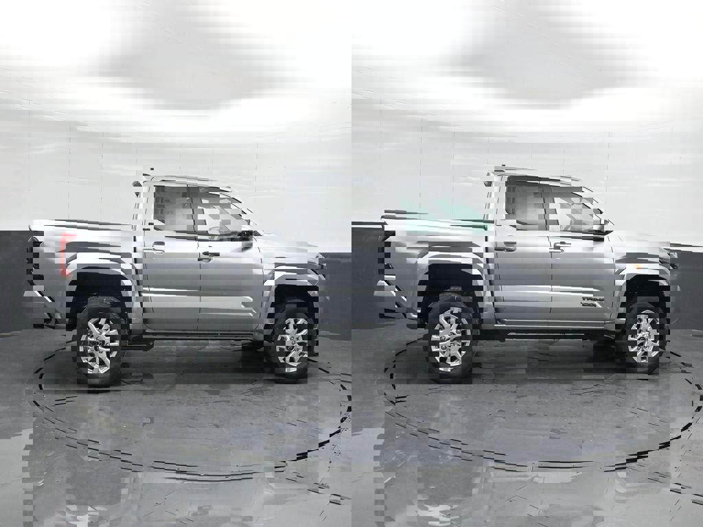 New 2026 Toyota Tacoma SR5 image 3