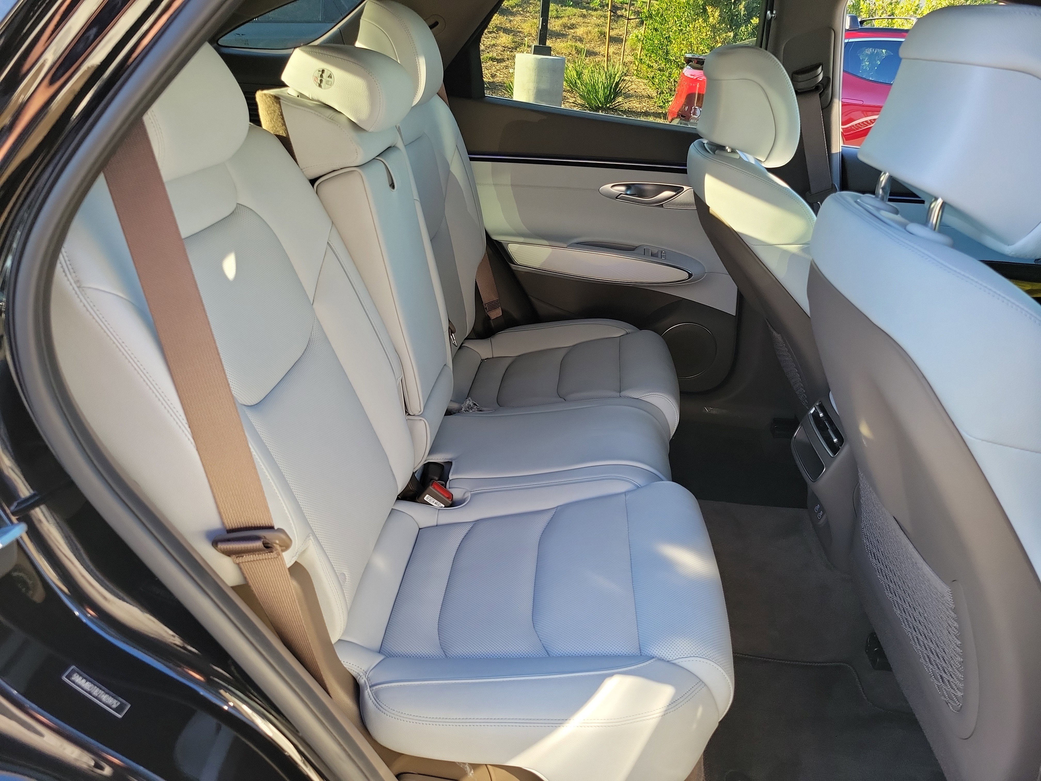 Certified 2026 Genesis GV70 2.5T Advanced image 21