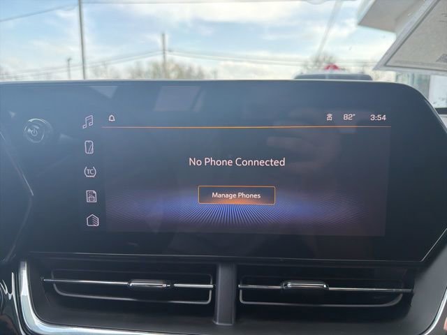 Used 2024 Chevrolet Trax ACTIV w/ Driver Confidence Package image 28