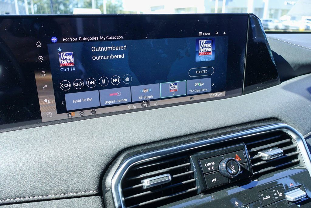 New 2026 Nissan Armada SL w/ Captain's Chari Seat Package image 5