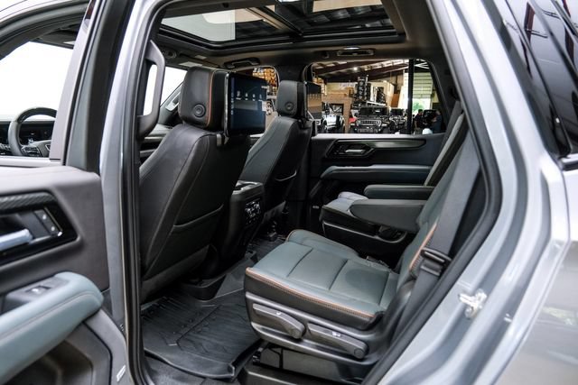 Used 2026 GMC Yukon AT4 w/ AT4 Premium Plus Package AWD/4WD image 70