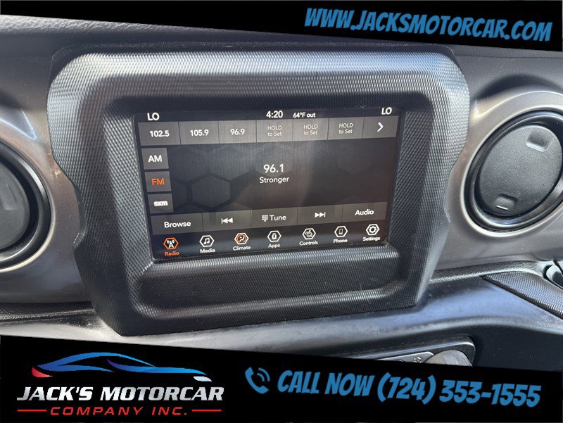 Used 2020 Jeep Wrangler Sport S image 24