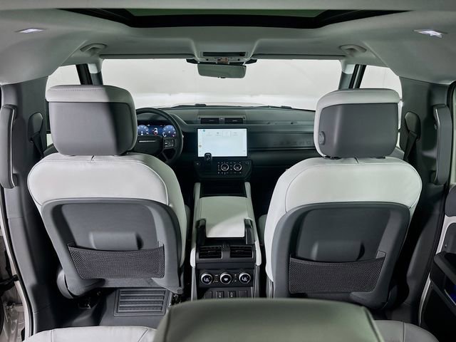 New 2026 Land Rover Defender 110 X-Dynamic SE image 23