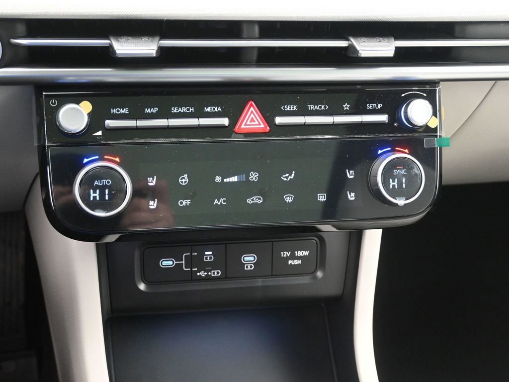 New 2026 Hyundai Tucson Limited image 19