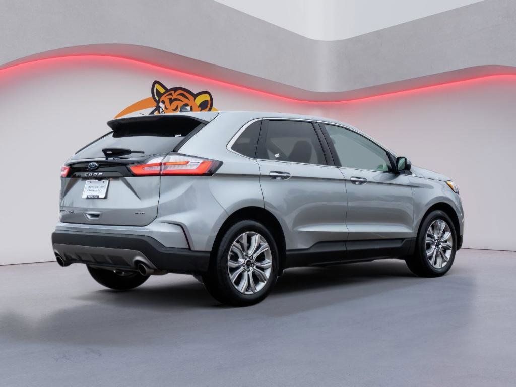 Used 2024 Ford Edge Titanium image 5