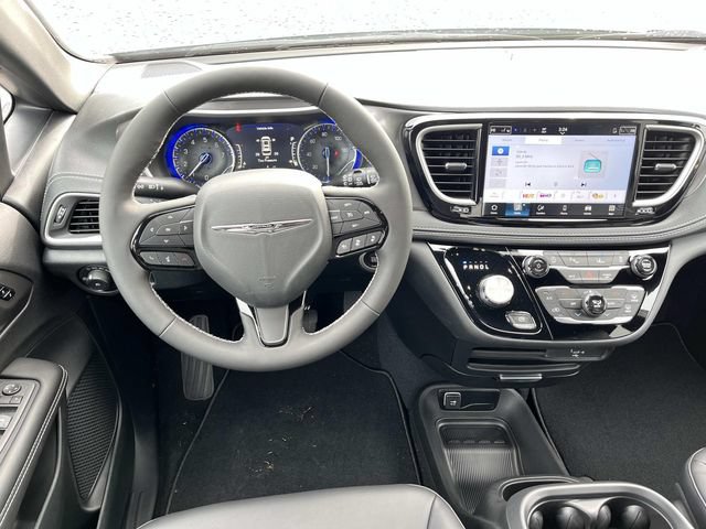 New 2026 Chrysler Pacifica Select w/ S Appearance Package AWD/4WD image 12