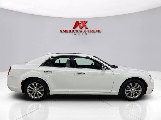 Used 2016 Chrysler 300 Limited w/ Driver Convenience Group image 7