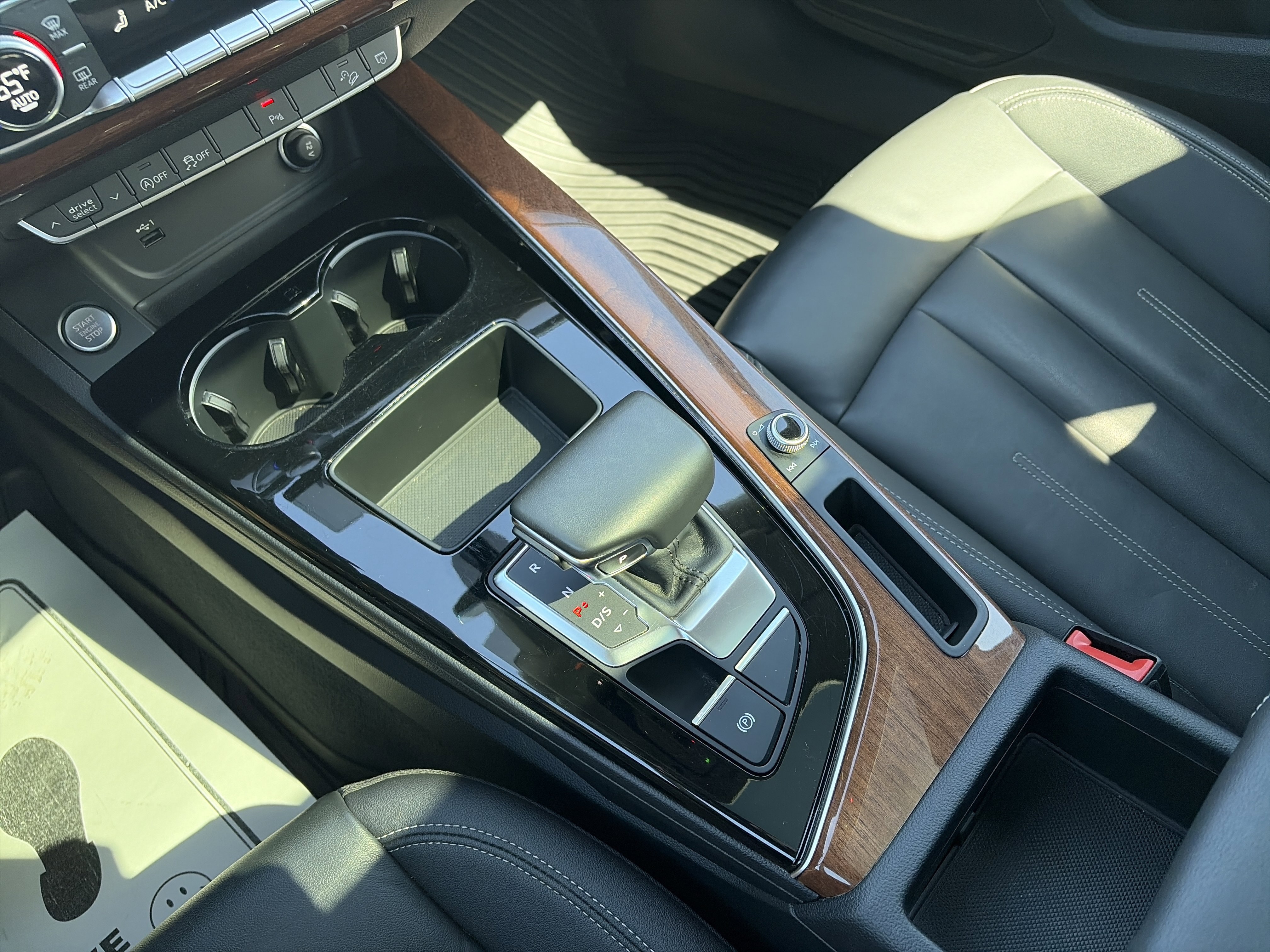 Used 2022 Audi A4 2.0T allroad Premium w/ Convenience Package image 25