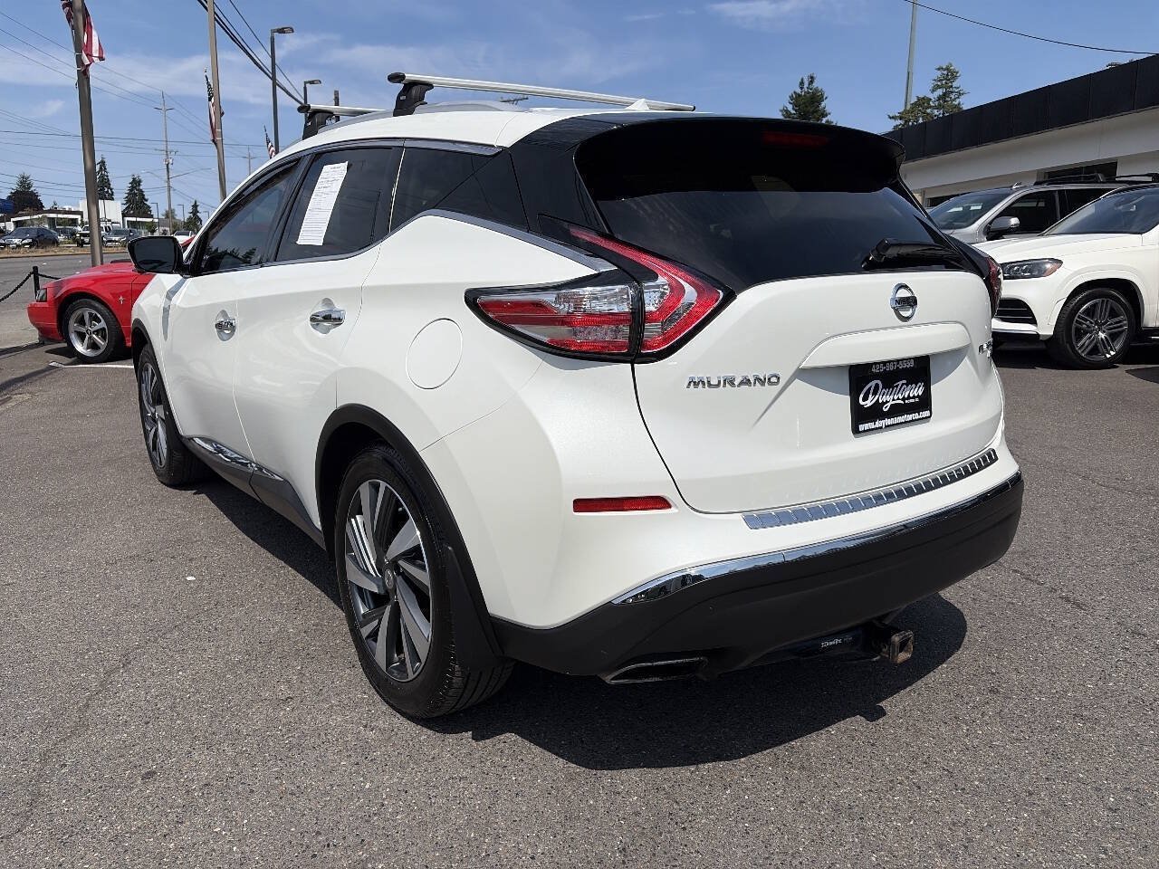 Used 2015 Nissan Murano Platinum w/ Platinum Technology Package AWD/4WD image 3