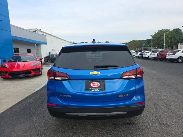 Used 2024 Chevrolet Equinox LT AWD/4WD image 3