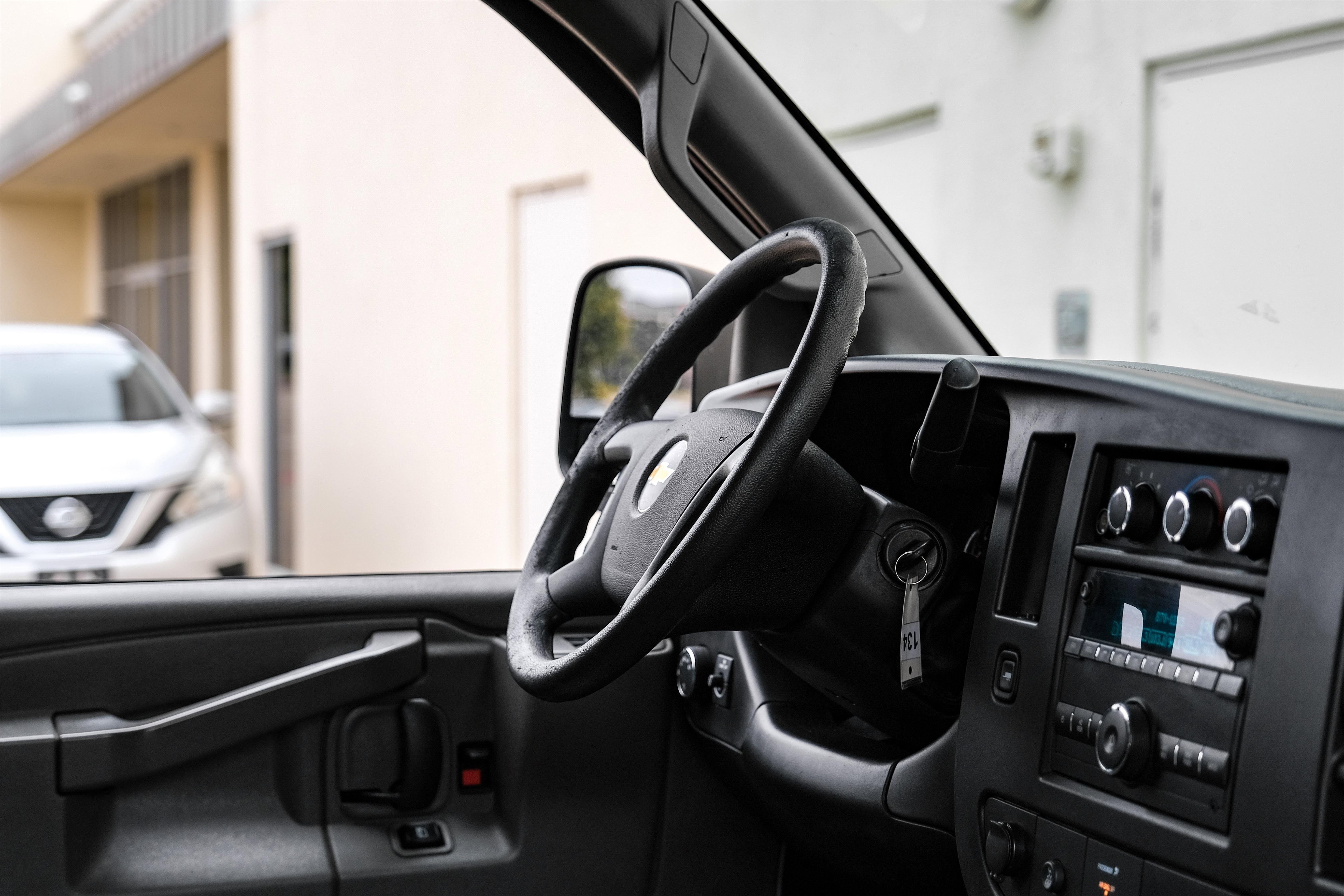 Used 2021 Chevrolet Express 2500 w/ Driver Convenience Package image 12