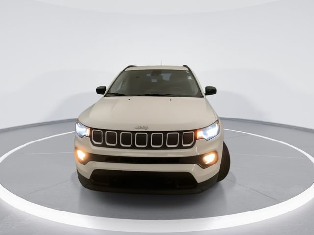 Used 2022 Jeep Compass Latitude AWD/4WD image 7