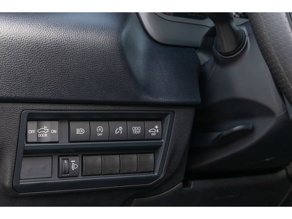 New 2025 Toyota Tundra SR5 image 19