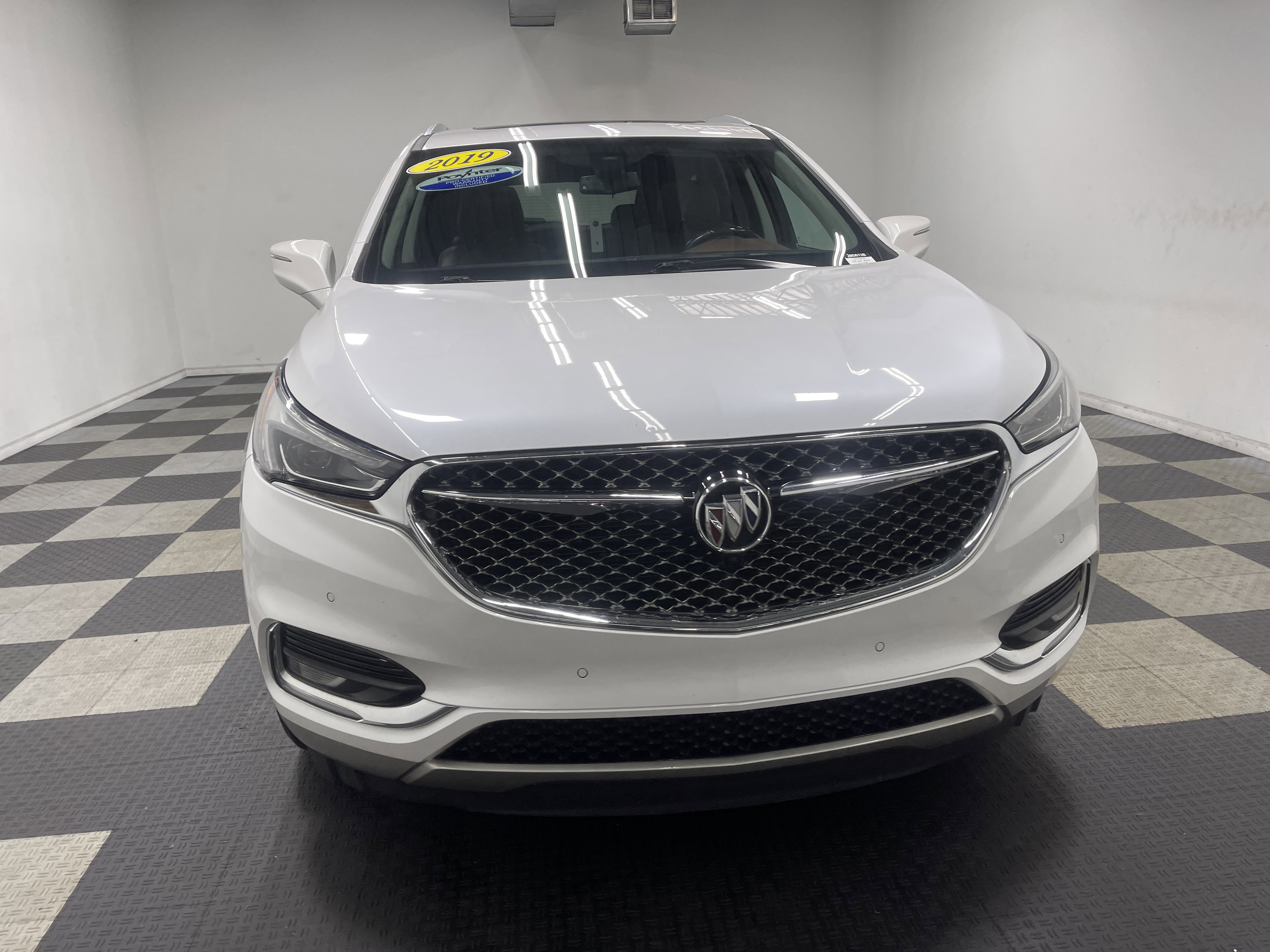 Used 2019 Buick Enclave Avenir FWD image 7
