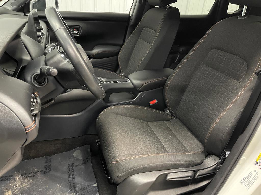Used 2023 Honda HR-V Sport image 14