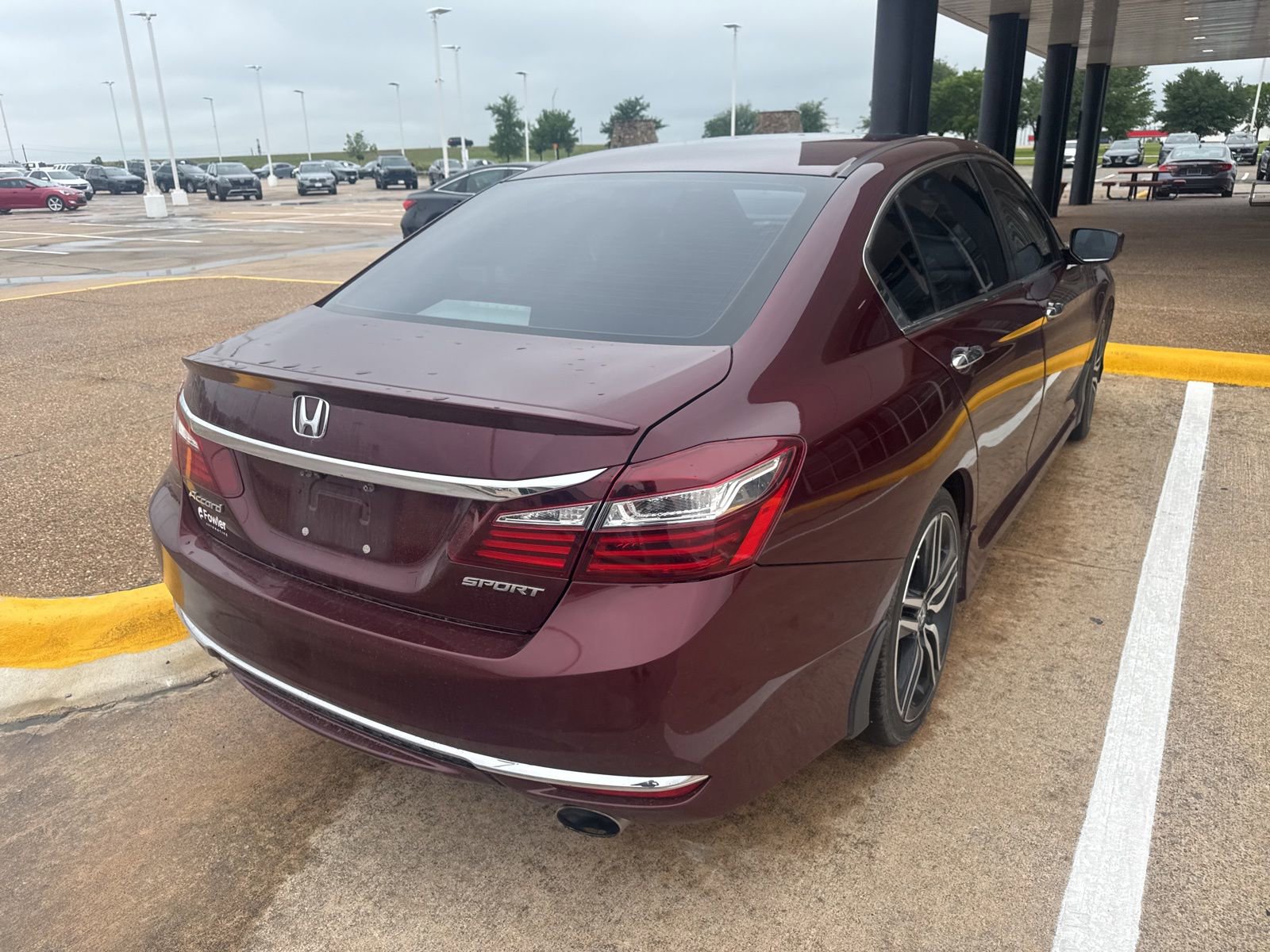 Used 2016 Honda Accord Sport image 5