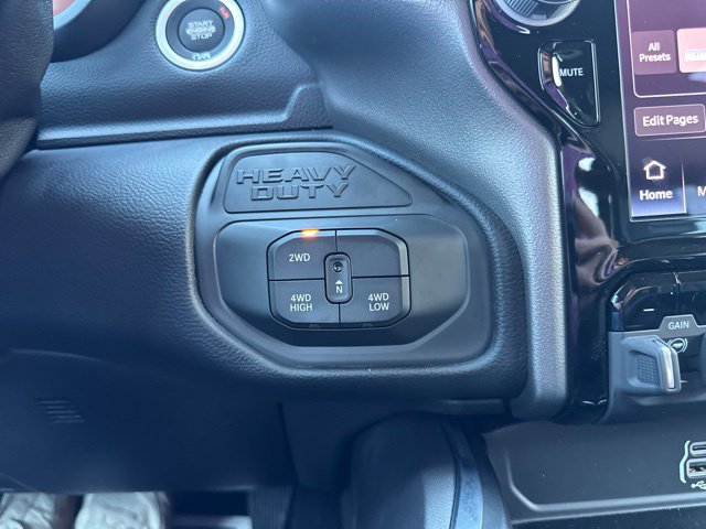 New 2026 RAM 3500 Laramie AWD/4WD image 21