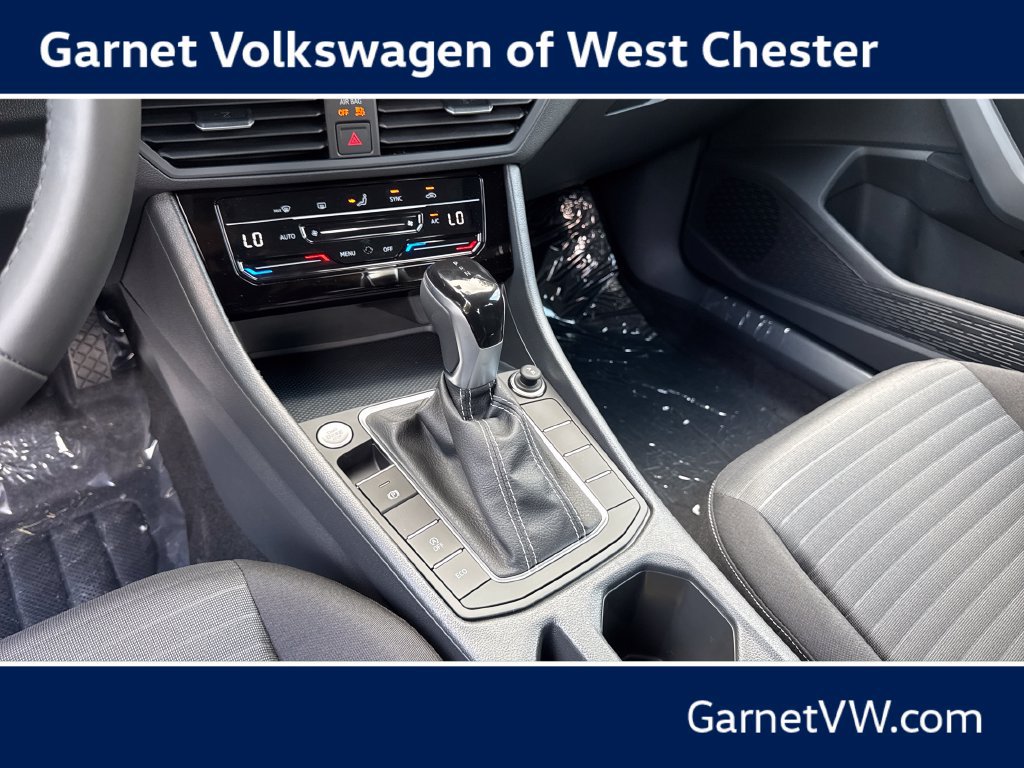 New 2027 Volkswagen Jetta S FWD image 18