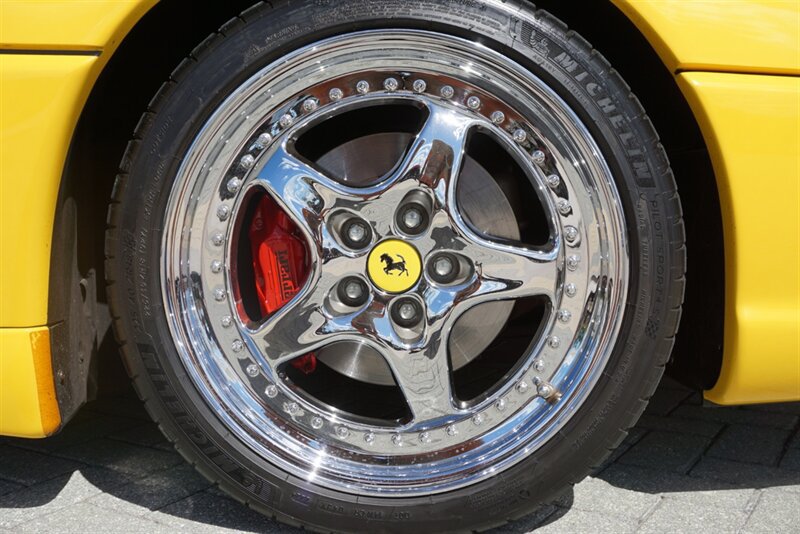 Used 1998 Ferrari F355 Spider RWD image 25