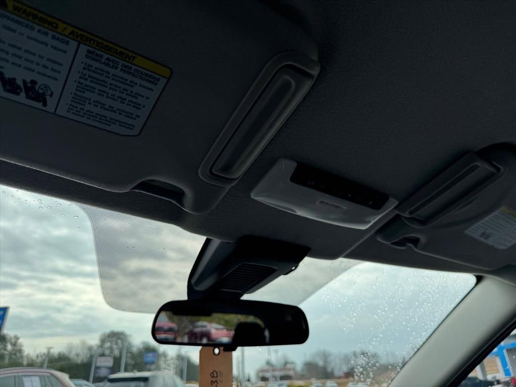 Used 2022 Nissan Kicks S image 25