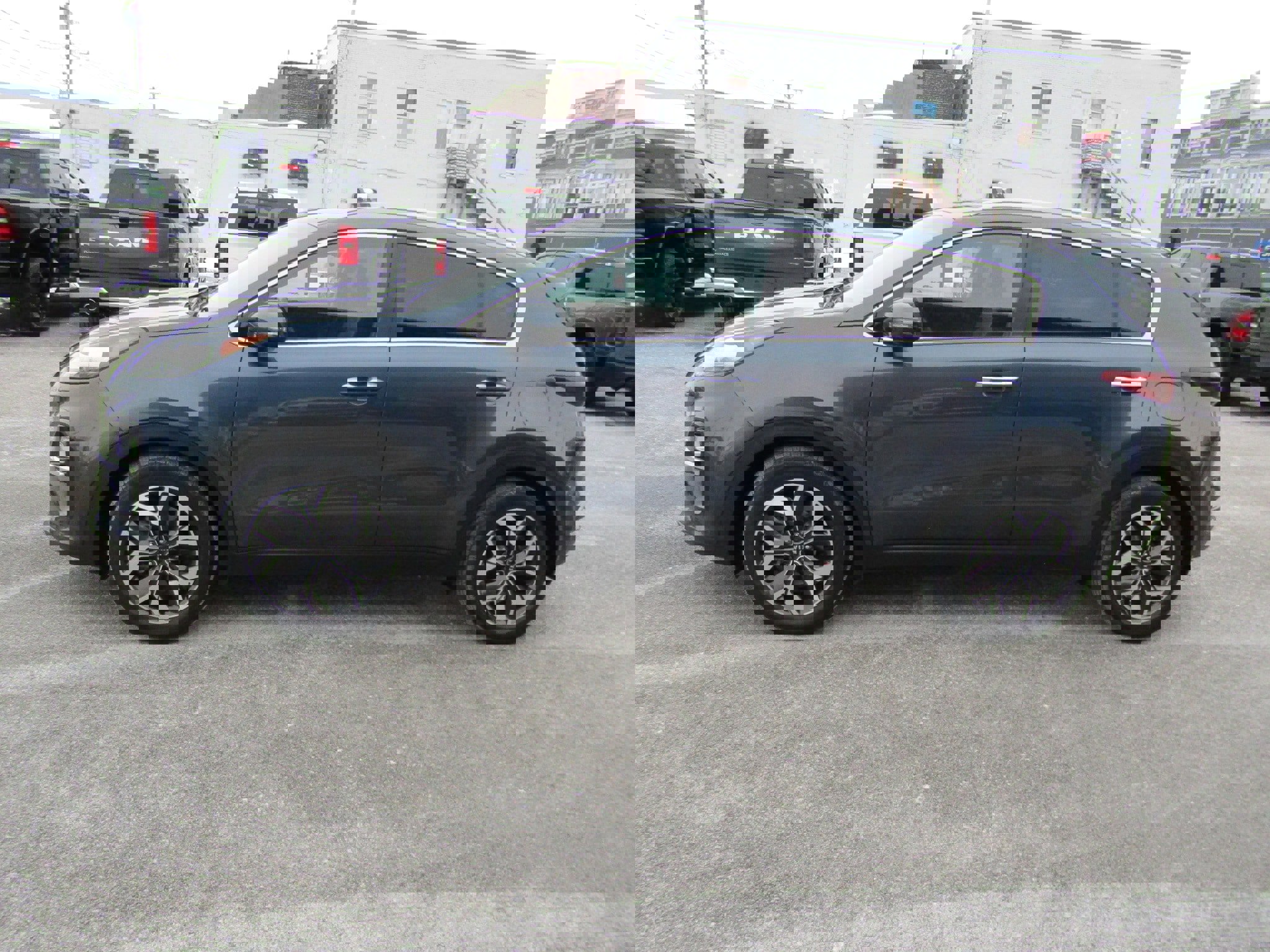 Used 2020 Kia Sportage EX image 6