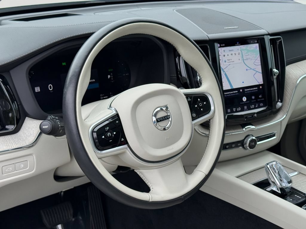 Certified 2022 Volvo XC60 T8 Inscription w/ Advanced Package AWD/4WD image 20