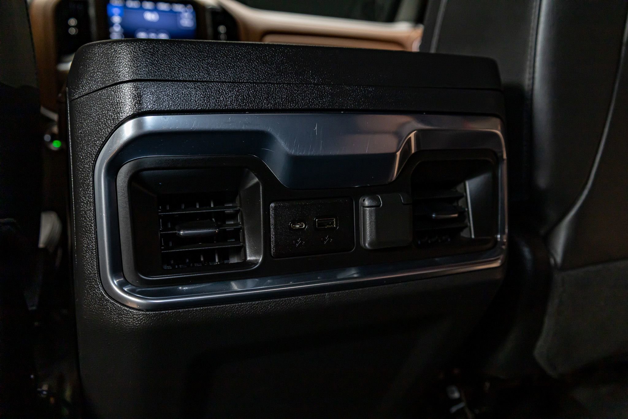 Used 2022 Chevrolet Silverado 1500 High Country image 22