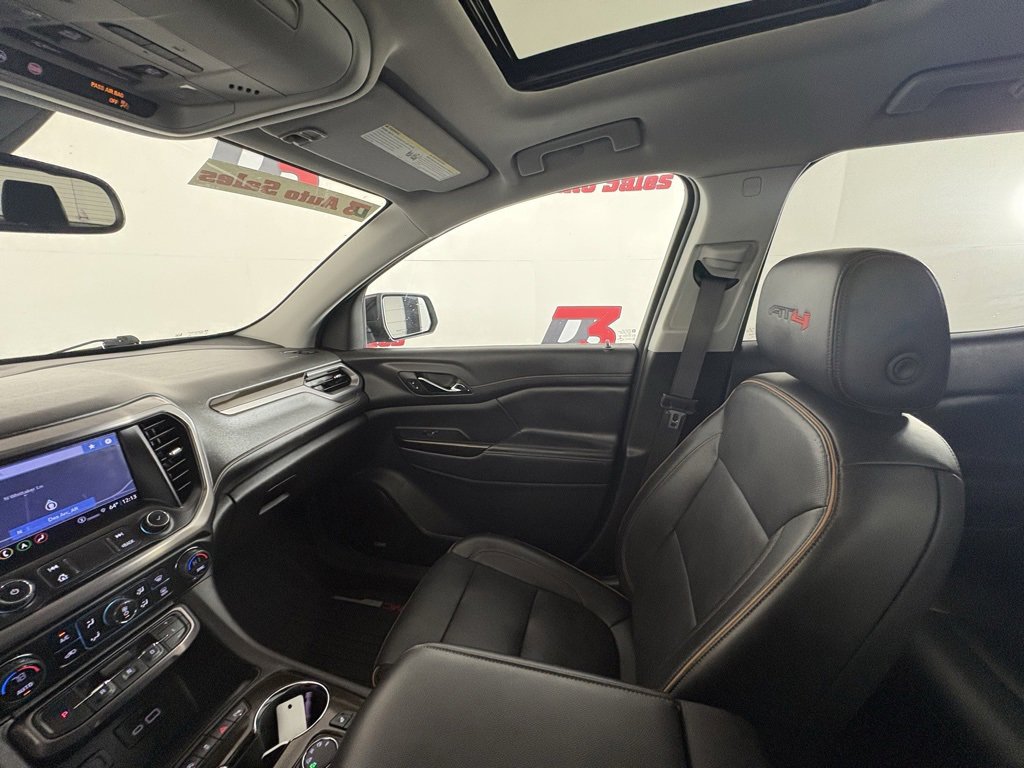 Used 2022 GMC Acadia AT4 w/ Technology Package image 35