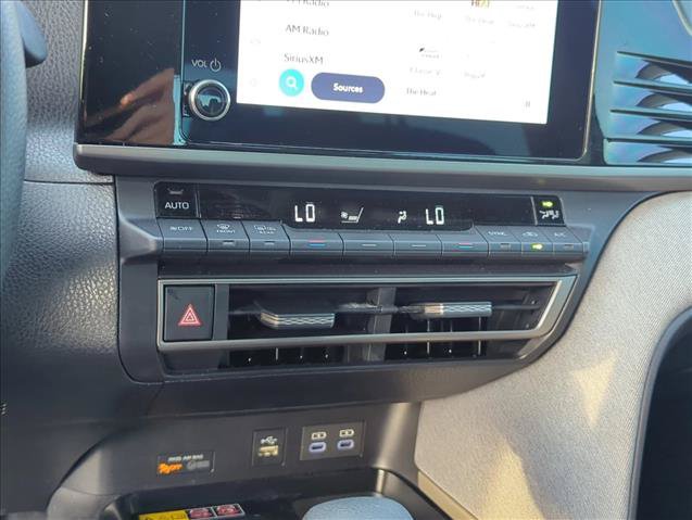 Used 2025 Toyota Camry LE FWD image 19