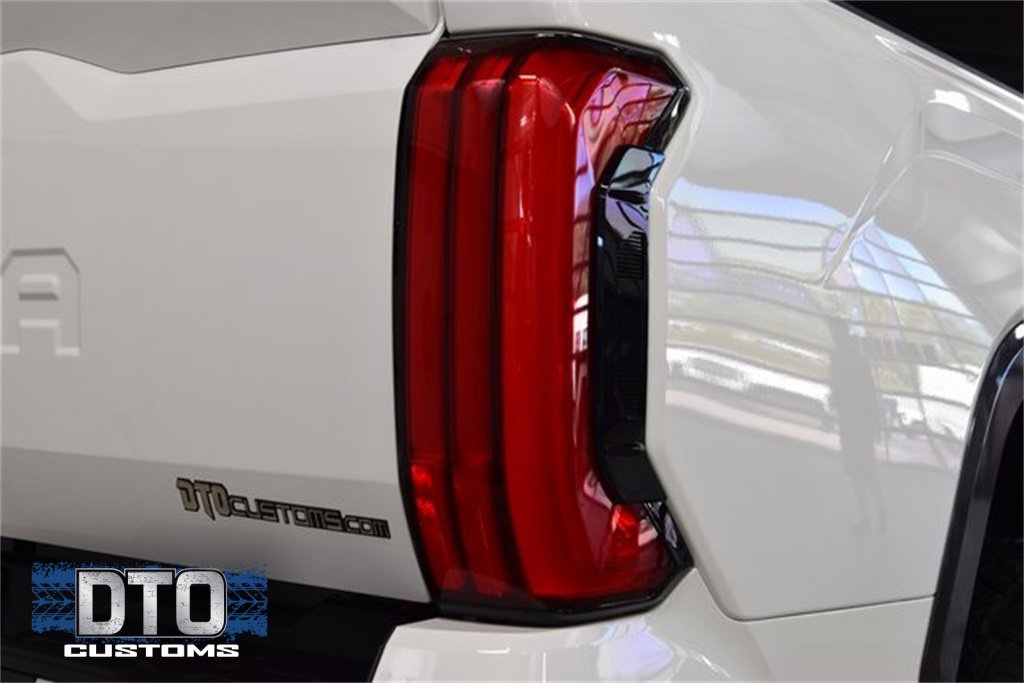 Used 2024 Toyota Tundra Limited w/ Power Package image 18