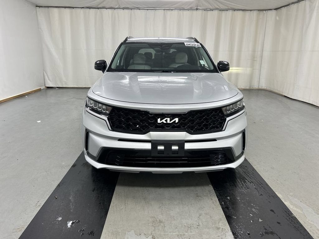 Used 2022 Kia Sorento S FWD image 3
