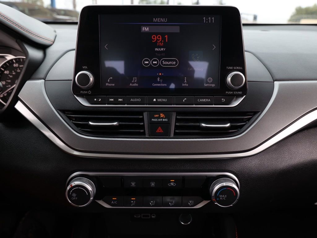 Used 2023 Nissan Altima 2.5 SR image 28