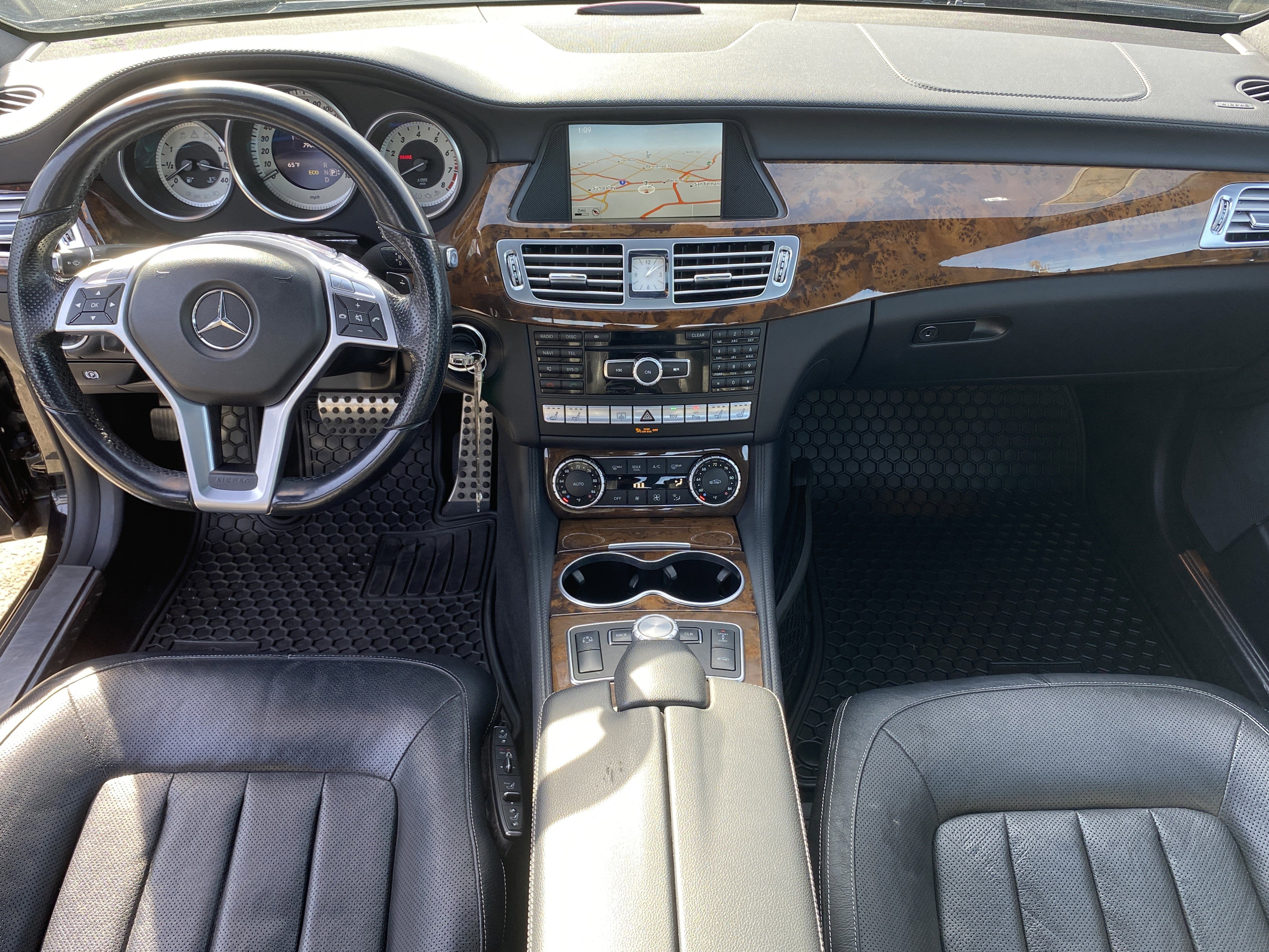 Used 2014 Mercedes-Benz CLS 550 CLS 550 w/ Premium 1 Package image 19