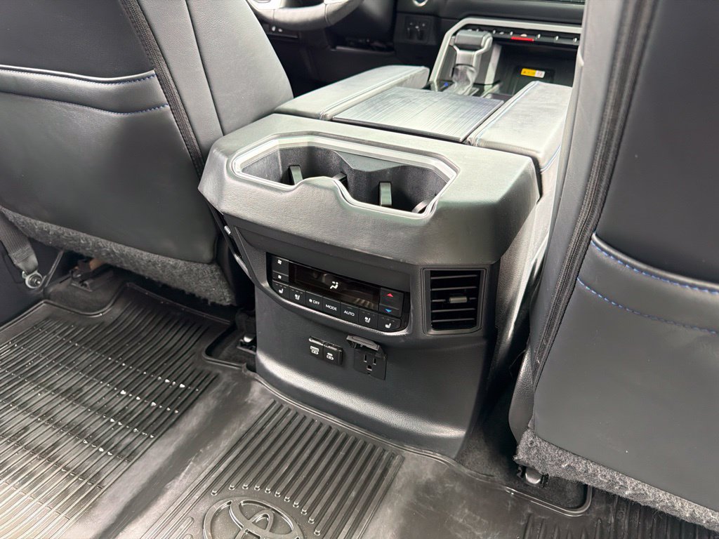Used 2023 Toyota Sequoia Platinum AWD/4WD image 32