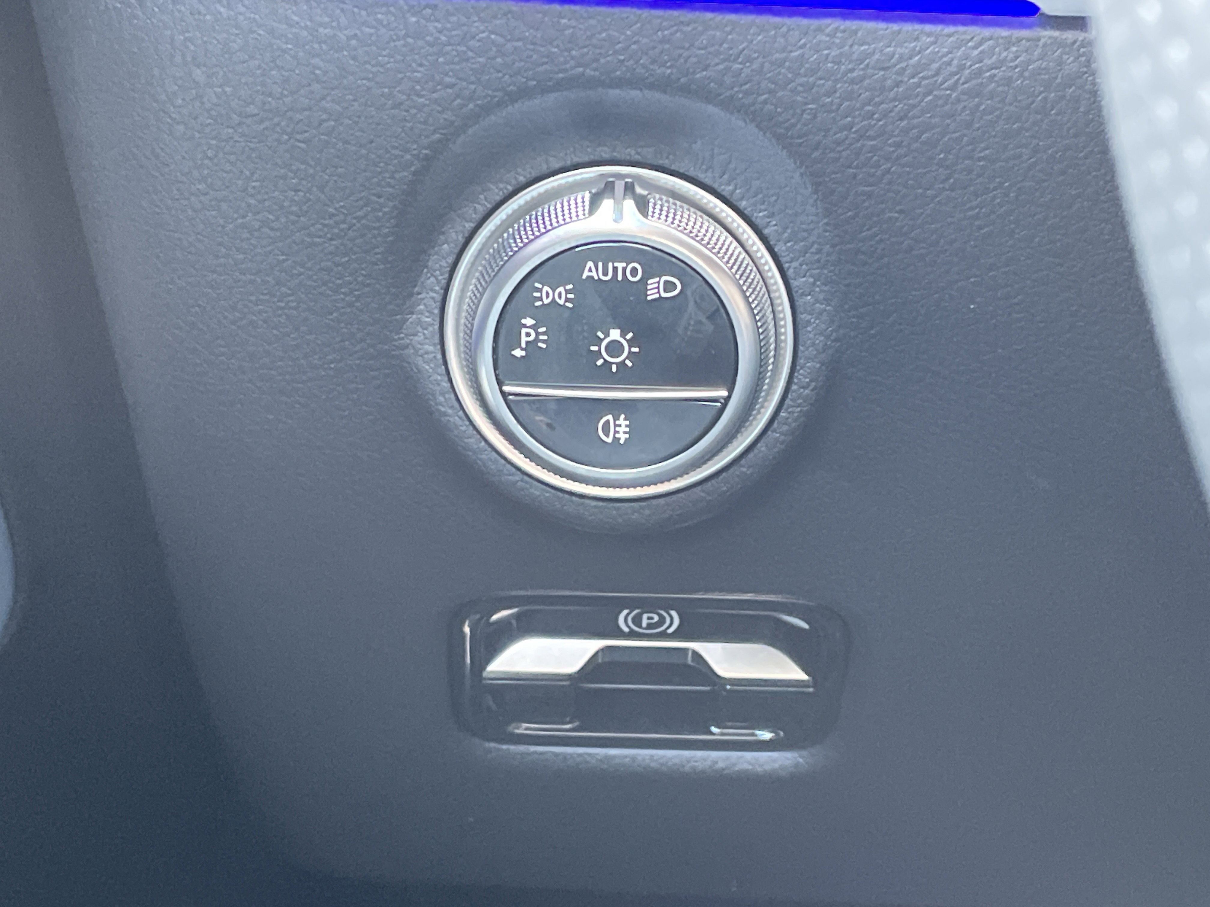 New 2026 Mercedes-Benz C 36 AMG S image 23