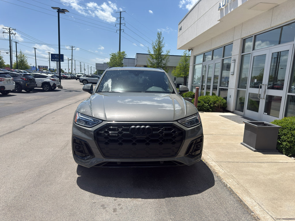 Used 2024 Audi Q5 e Premium Plus AWD/4WD image 8