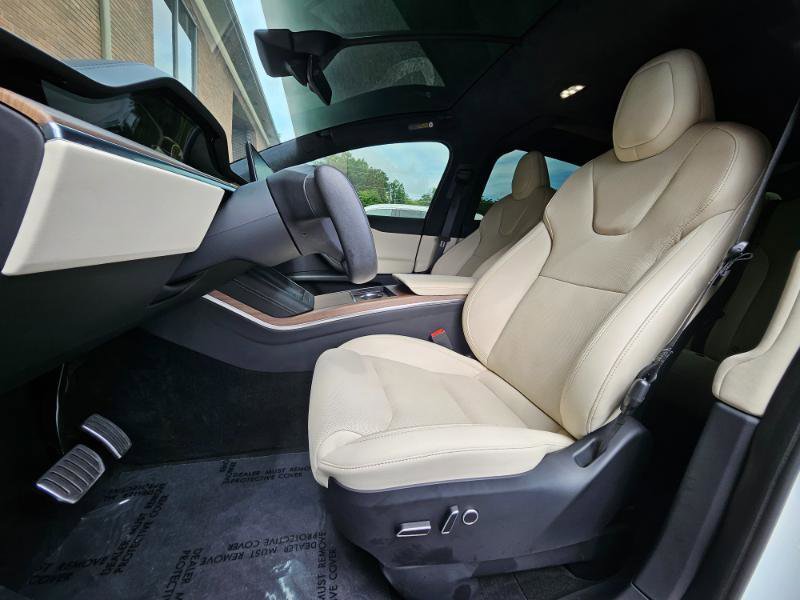 Used 2023 Tesla Model X AWD/4WD image 38
