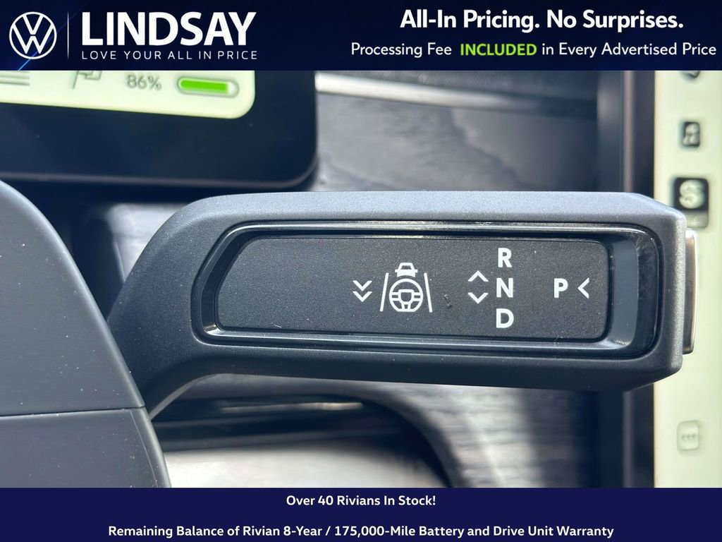 Used 2023 Rivian R1T Adventure image 21