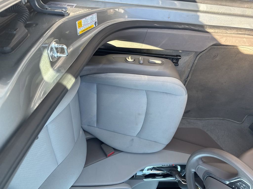 Used 2025 Chevrolet Malibu LT image 11