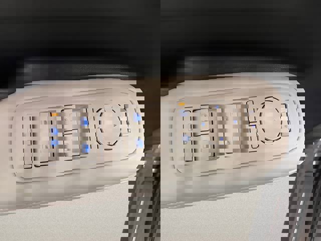 Used 2025 Hyundai Santa Fe SEL image 20