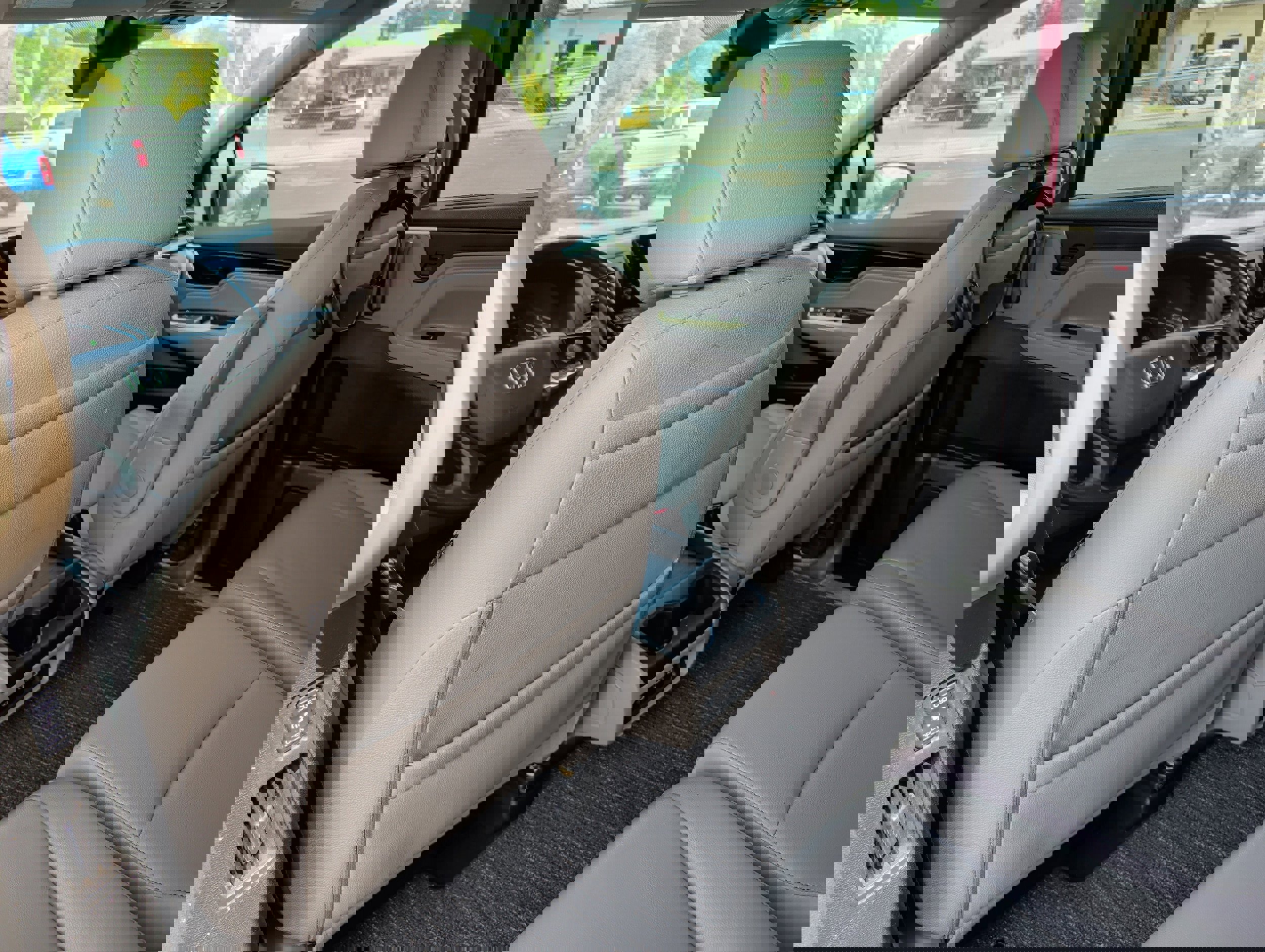 Used 2023 Honda Odyssey Touring image 16