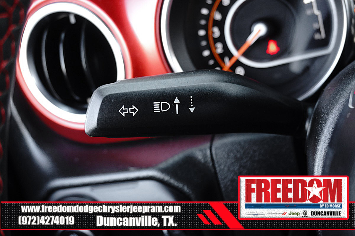 Used 2023 Jeep Gladiator Rubicon AWD/4WD image 29