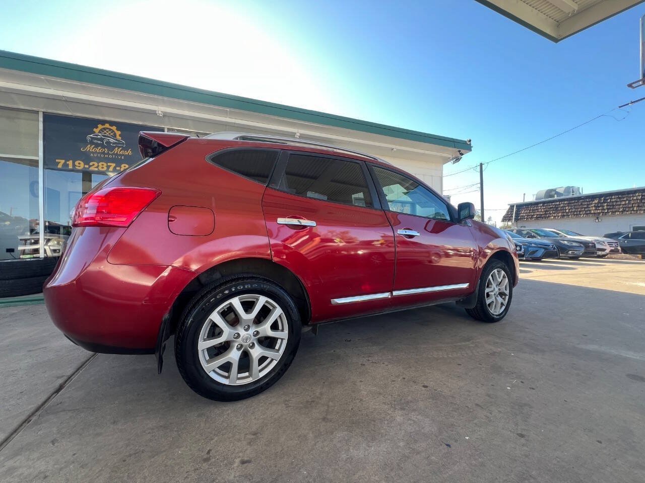 Used 2012 Nissan Rogue SL AWD/4WD image 23