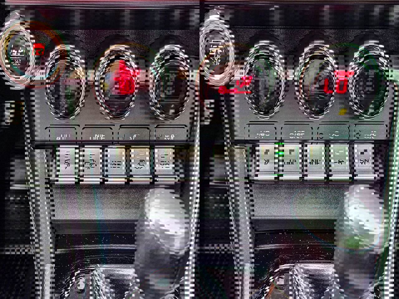 Used 2024 Toyota GR86 Premium RWD image 21